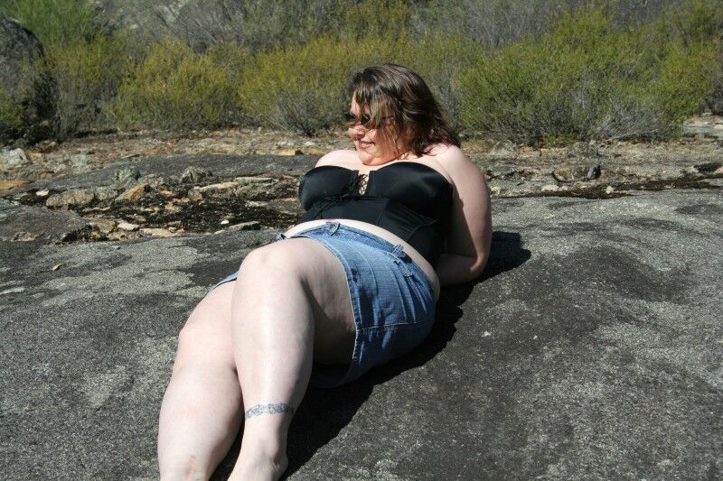 Free porn pics of Goddess BBW Outdoor 2 of 50 pics