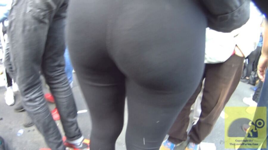 Free porn pics of Round Ass leggings see through asian teen 2 of 13 pics