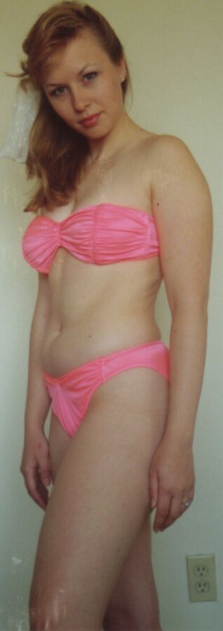 Free porn pics of Jeanee Letsinger stripping off pink bikini 1 of 1 pics
