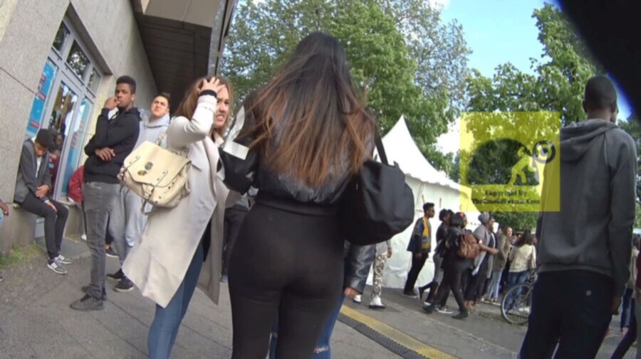 Free porn pics of Round Ass leggings see through asian teen 10 of 13 pics