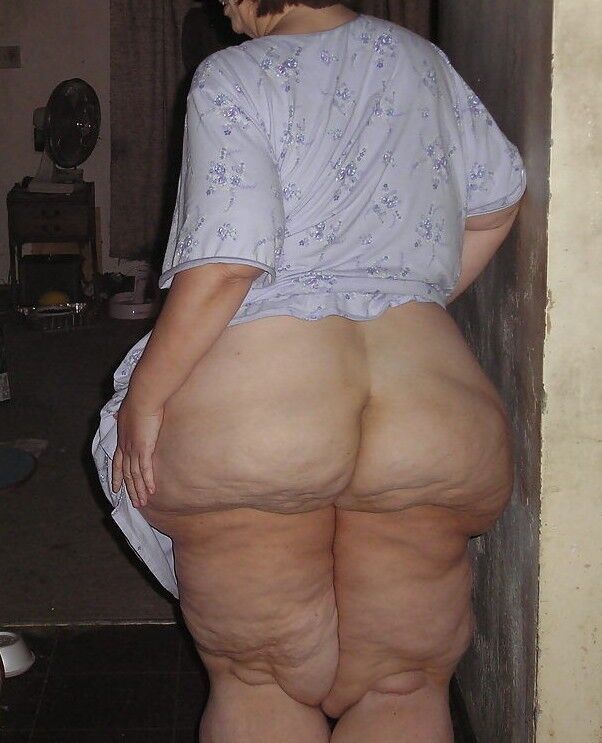 Free porn pics of fat granny panties 10 of 124 pics
