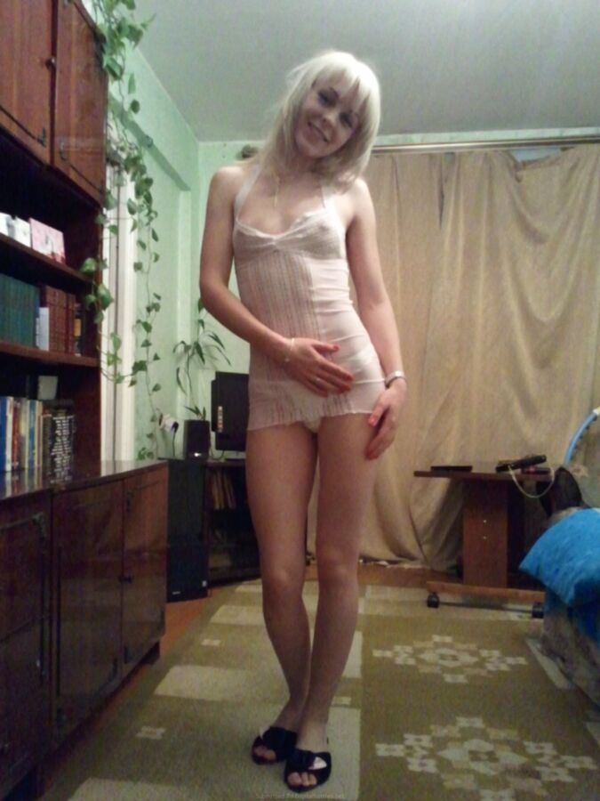 Free porn pics of Awesome Teen 2 of 77 pics