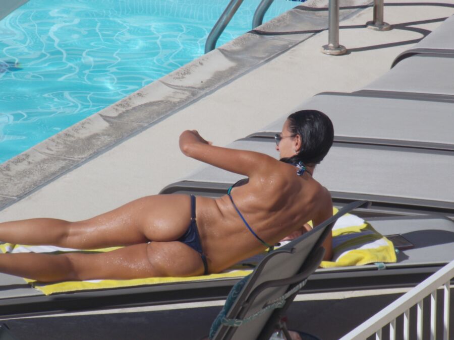 Free porn pics of .....hot milf sunbathing...... 3 of 59 pics