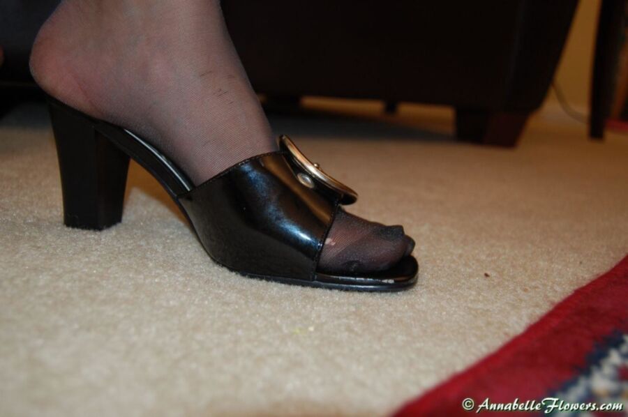 Free porn pics of Lady Anabelle´s Feet 3 of 154 pics