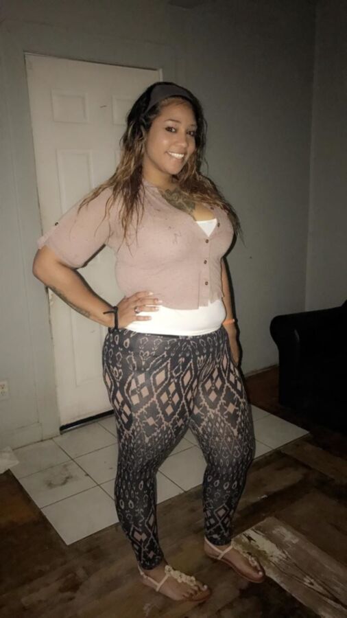 Free porn pics of Great hot chubby african american latina bbw escort 5 of 23 pics