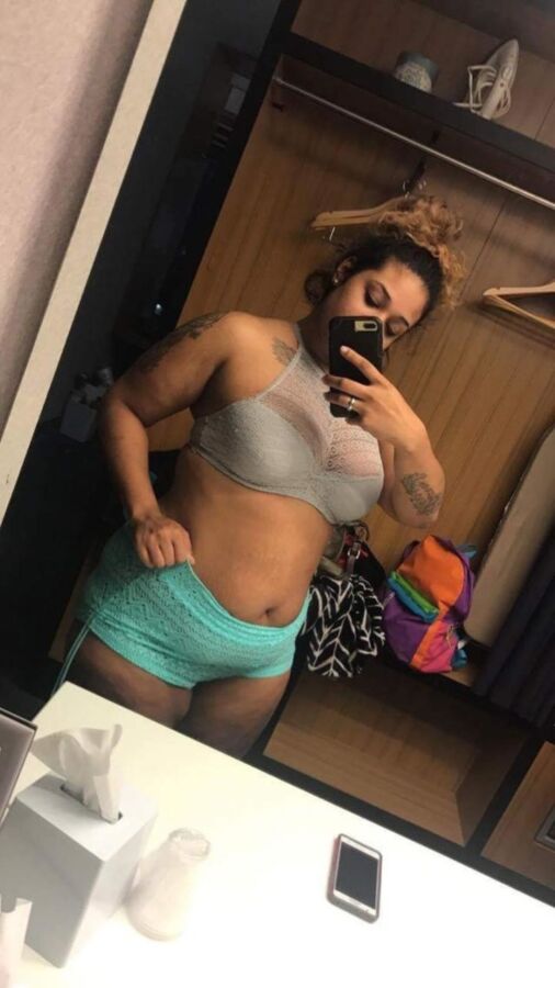 Free porn pics of Great hot chubby african american latina bbw escort 18 of 23 pics