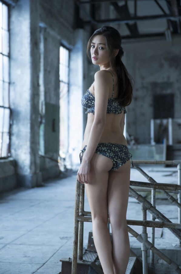 Free porn pics of Moemi Katayama - swimsuit babe 15 of 75 pics