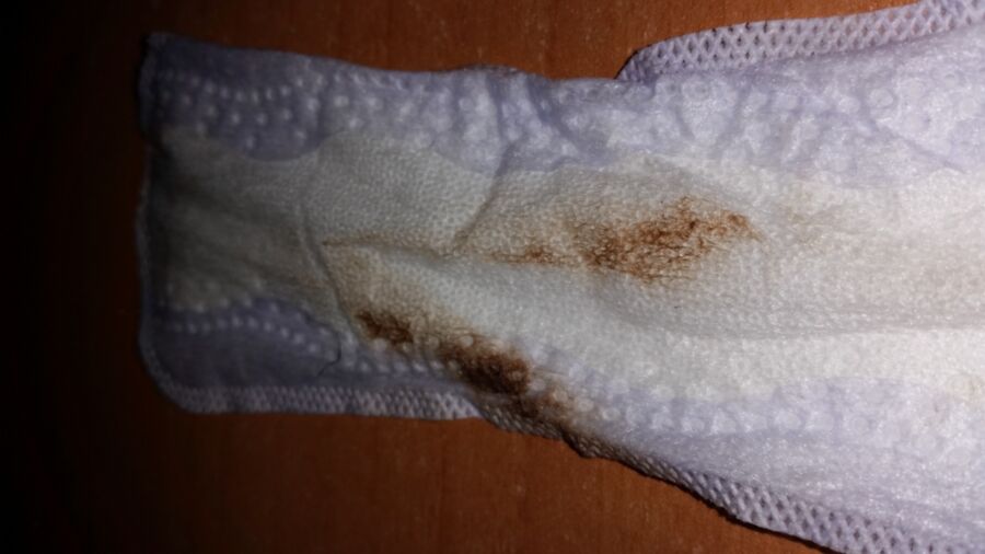 Free porn pics of New dirty pad from my stepsister - Salvaslips de mi cuñada 5 of 5 pics