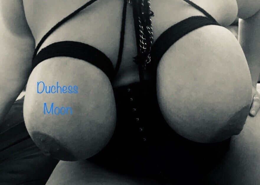 Free porn pics of Duchess Moon 16 of 22 pics