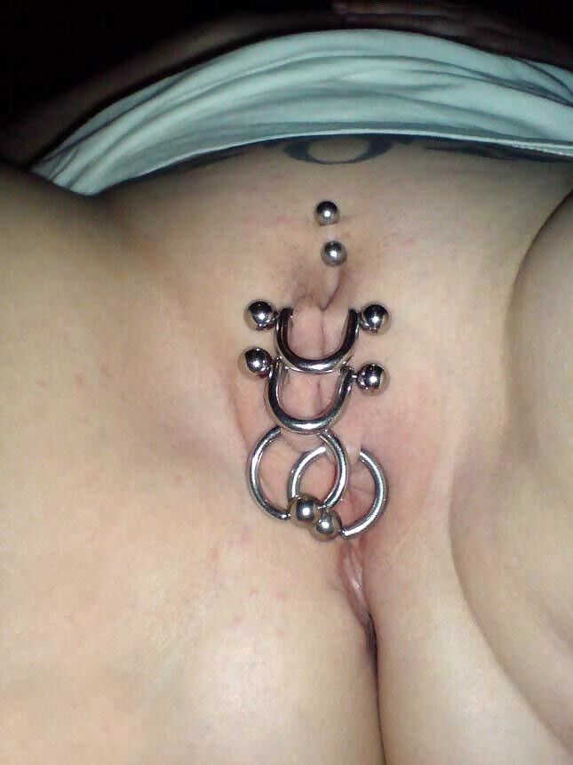 Free porn pics of pussy piercing 6 of 12 pics