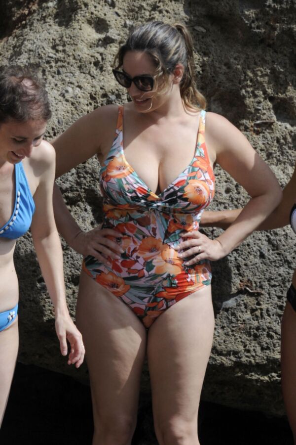 Free porn pics of Kelly Brook- Big Titted English Celeb in Sexy Swimsuit in Ischia 4 of 69 pics