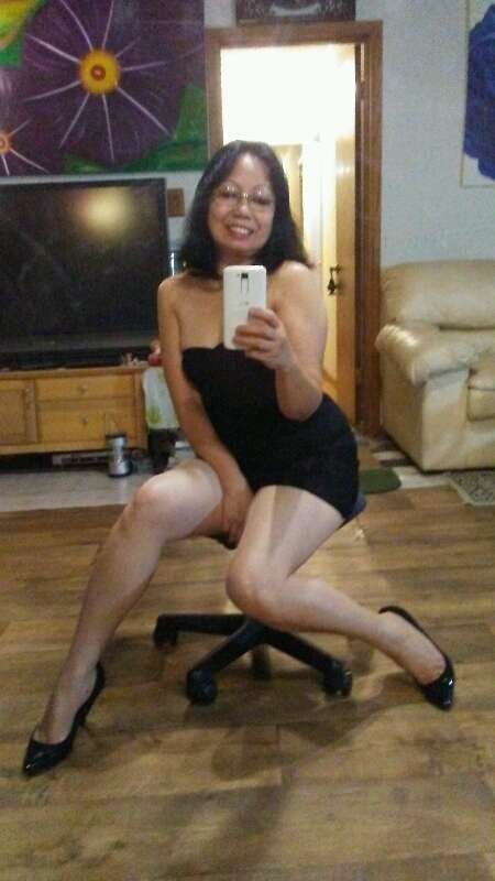 Free porn pics of Asian granny Nila 21 of 22 pics