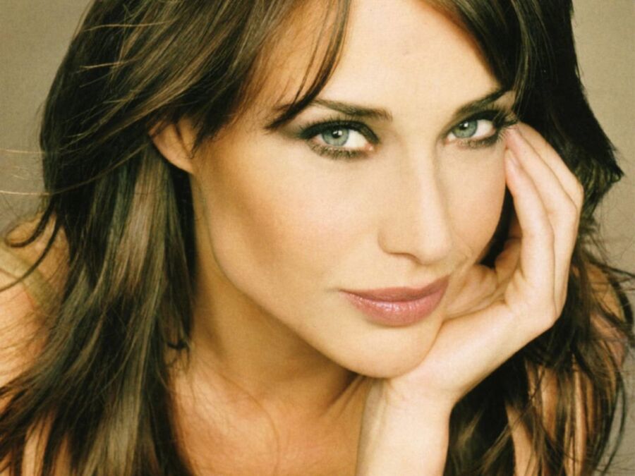 Free porn pics of Claire Forlani 22 of 48 pics