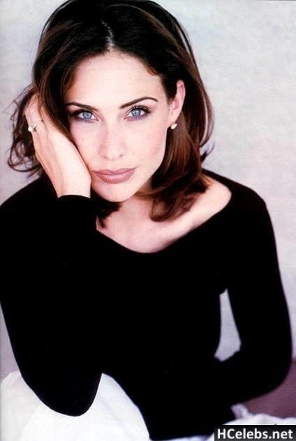 Free porn pics of Claire Forlani 9 of 48 pics