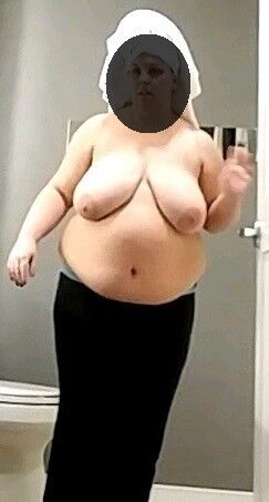 Free porn pics of bbw wife topless 8 of 17 pics