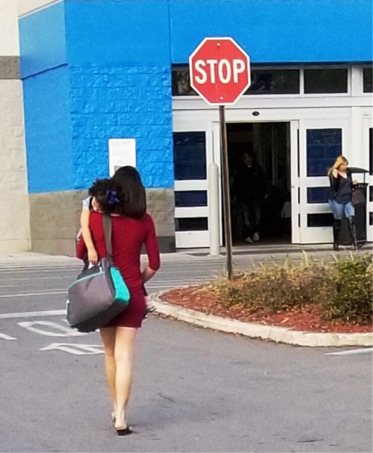 Free porn pics of Fine ass at the Walmart 2 of 8 pics