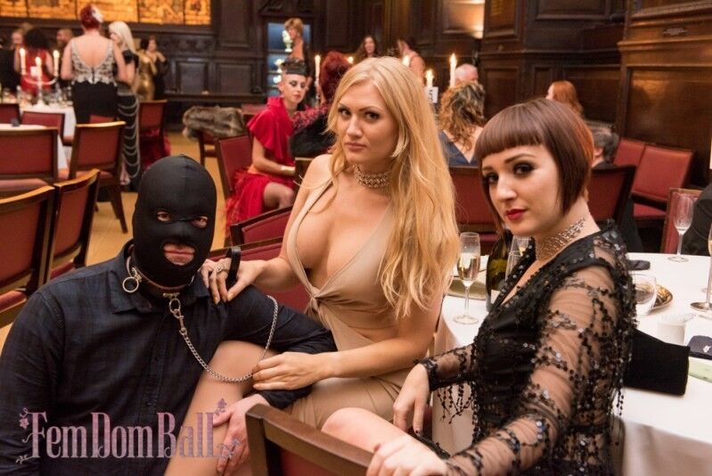 Free porn pics of Femdom social gatherings 4 of 11 pics