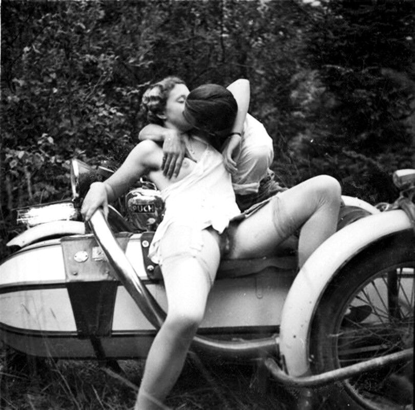 Free porn pics of Vintage Bikers 19 of 24 pics