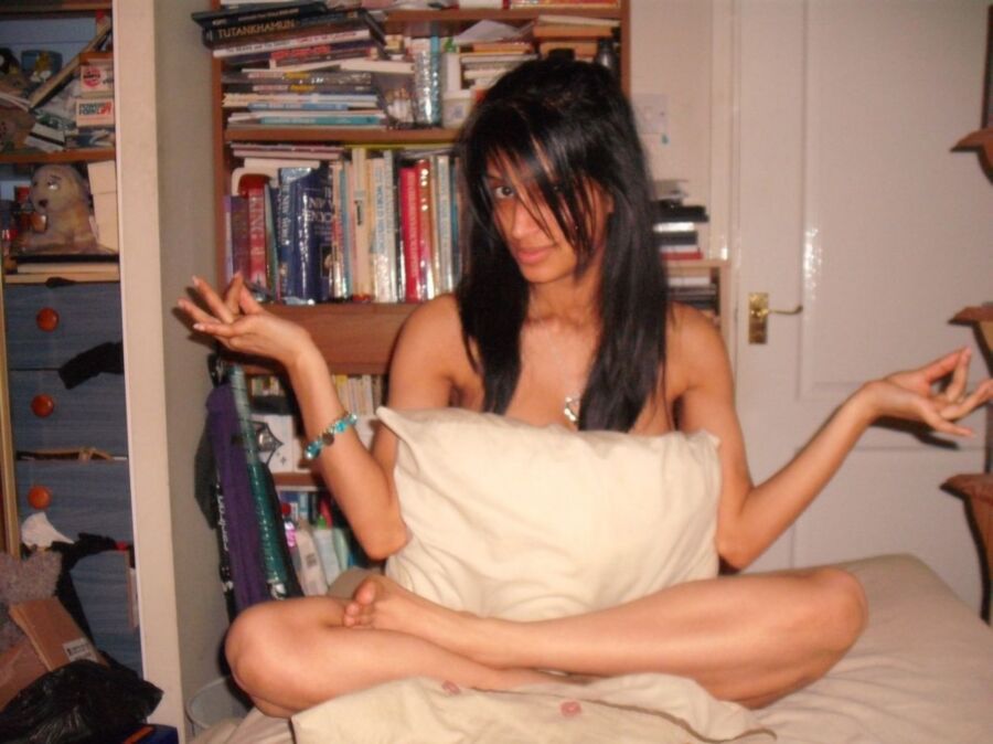 Free porn pics of soorat chopra the indian whore for all to repost 14 of 400 pics