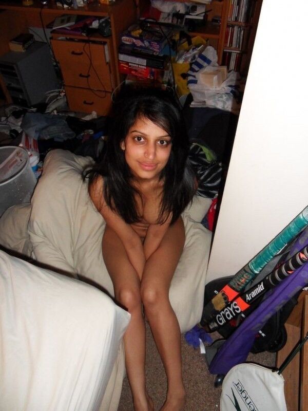 Free porn pics of soorat chopra the indian whore for all to repost 5 of 400 pics