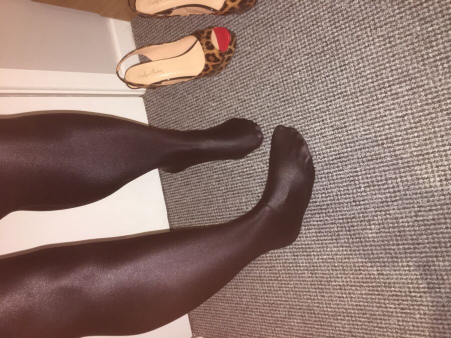 Free porn pics of New Gloss pantyhose, super thick and ready for cum 10 of 14 pics