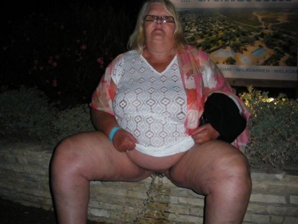 Free porn pics of Fat Granny & Mature Piss. 22 of 24 pics