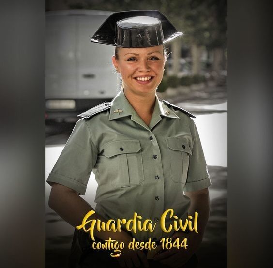 Free porn pics of Female Guardia Civil 13 of 18 pics