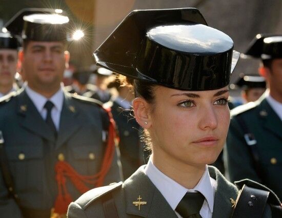 Free porn pics of Female Guardia Civil 4 of 18 pics