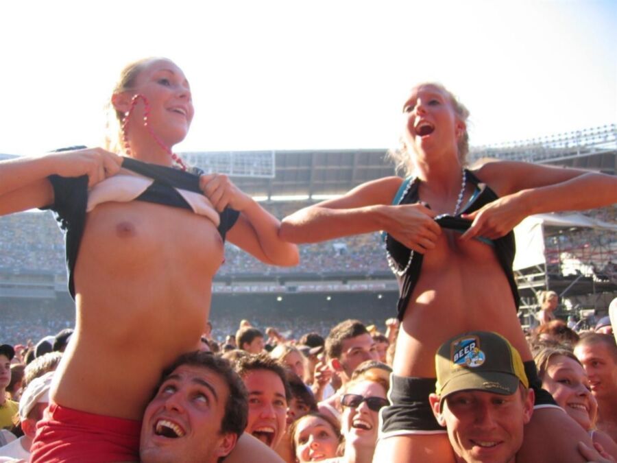 Free porn pics of Stadium tits 14 of 29 pics