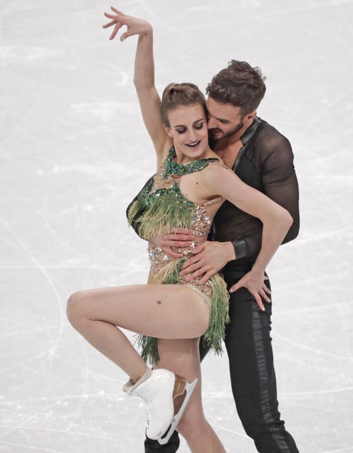 Free porn pics of Gabriella Papadakis, ice skating, sport 19 of 20 pics