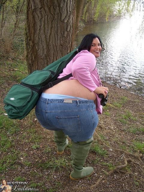Free porn pics of Outdoors   -   lai 17 of 131 pics