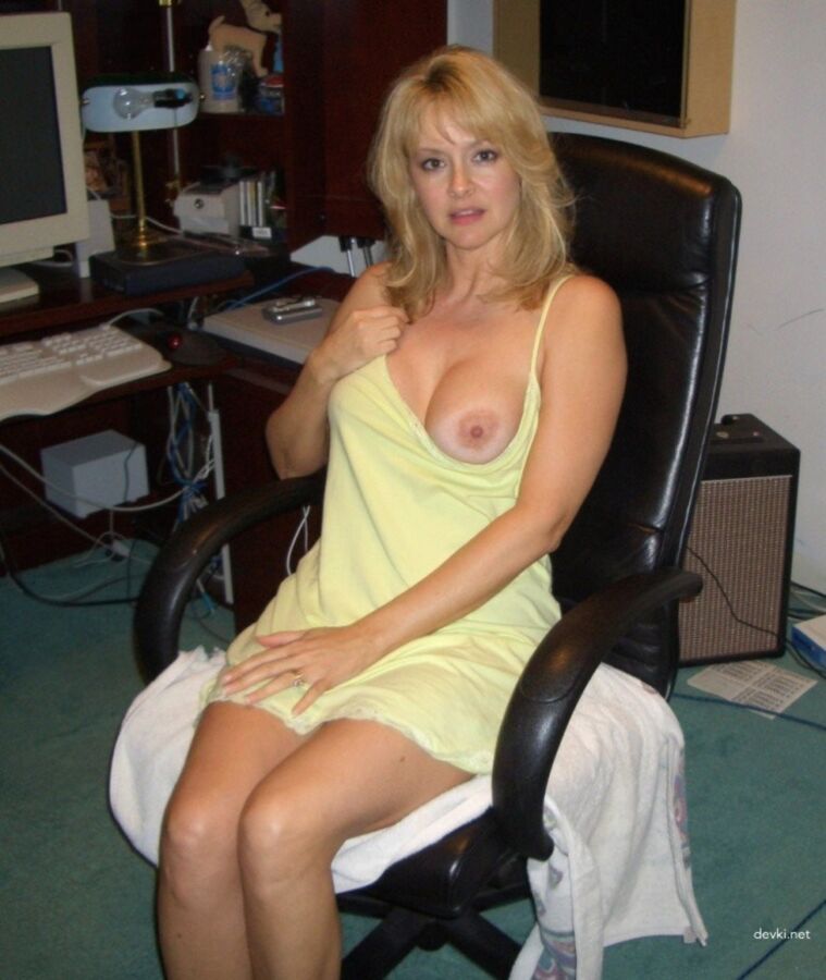 Free porn pics of Blonde milf, nice tits , juicy pussy 15 of 23 pics