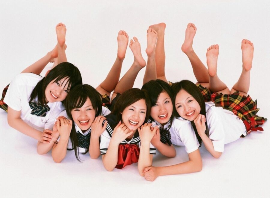 Free porn pics of Asian group feet 2 of 16 pics