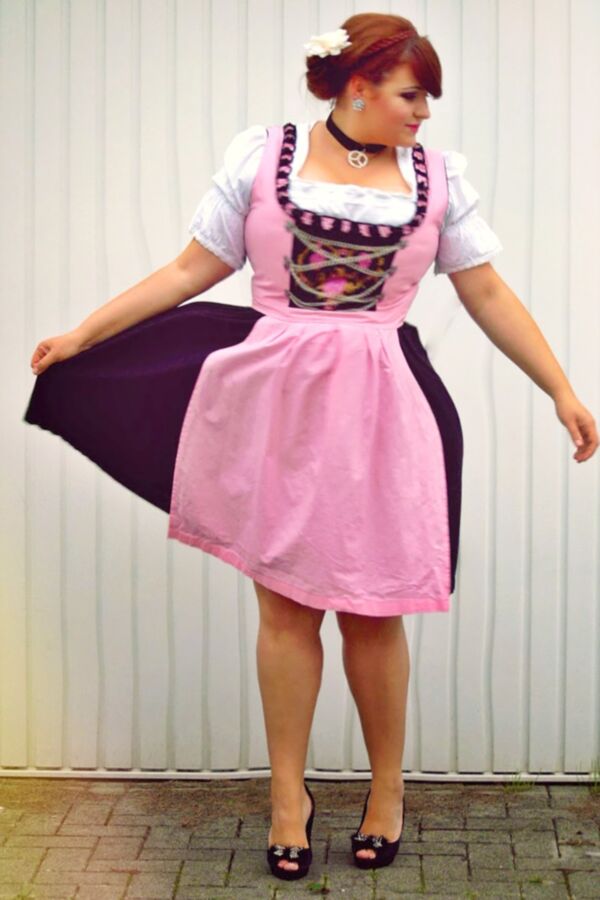 Free porn pics of Fesche Madln im Dirndl zum Siebenundachtzigst`n 13 of 100 pics