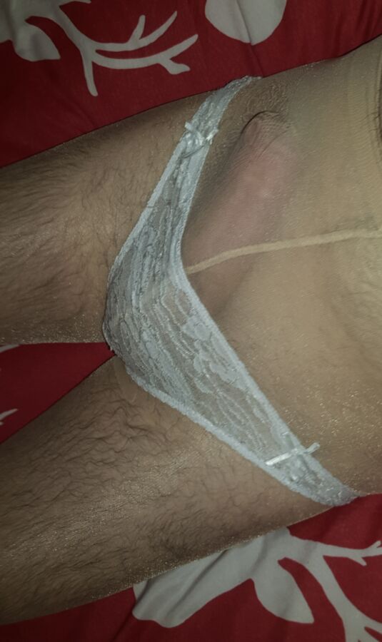 Free porn pics of Pantyhose and lace panties  22 of 32 pics