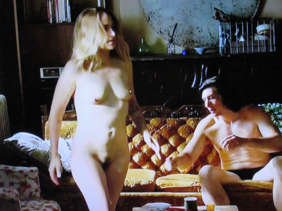 Free porn pics of HBO Girls, Jemima Kirke & Lena Dunham 7 of 21 pics