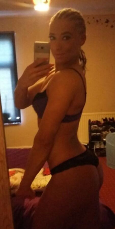 Free porn pics of Social Media CHAV find - panties mirror selfie 16 of 37 pics