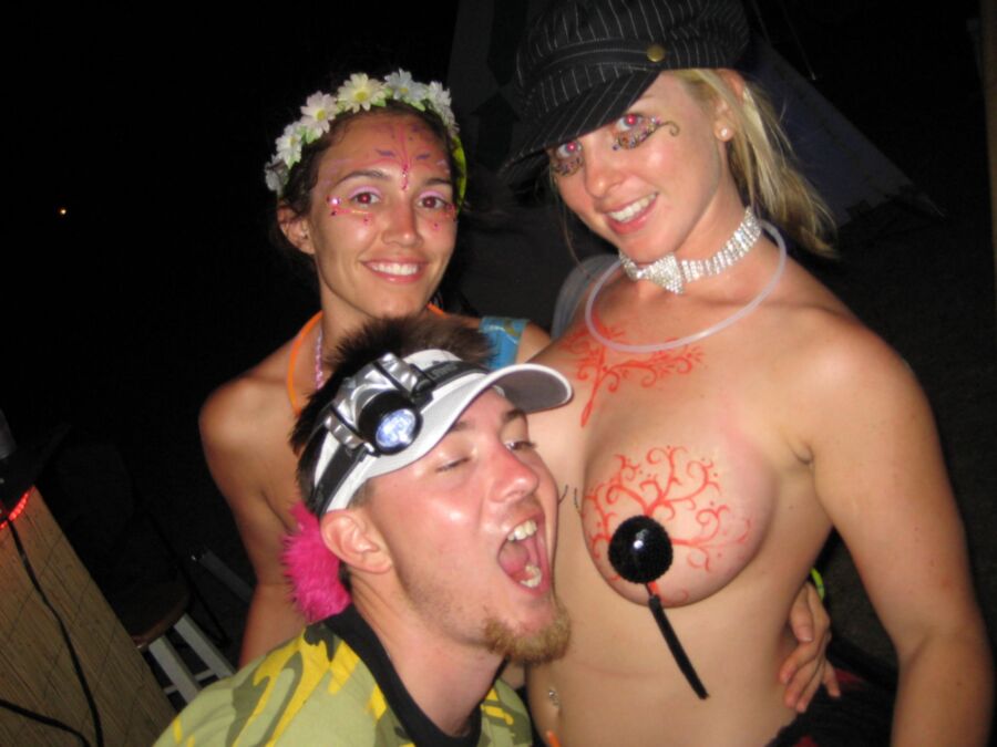 Free porn pics of big tit blonde party milf 5 of 13 pics