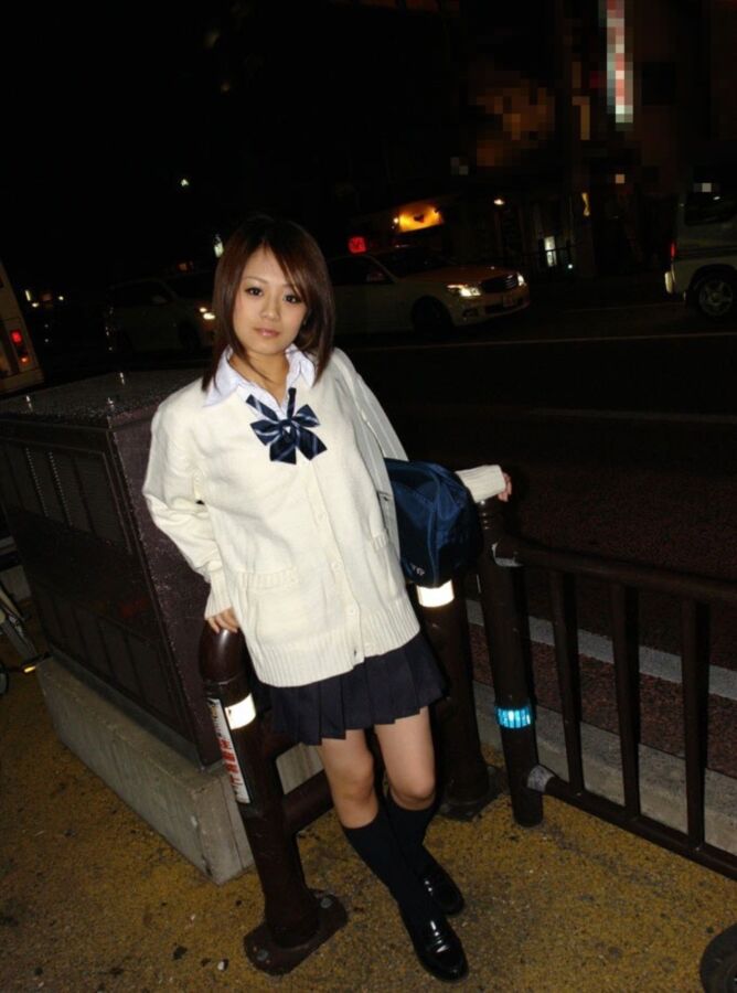 Free porn pics of Easy Schoolgirl Ayumi Matsui 7 of 26 pics