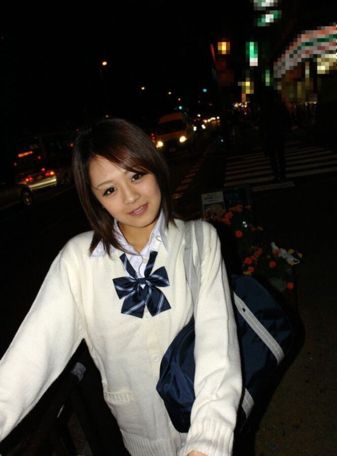 Free porn pics of Easy Schoolgirl Ayumi Matsui 5 of 26 pics