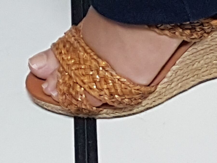 Free porn pics of Mature feet hidden cell cam  16 of 33 pics