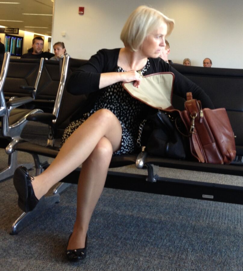 Free porn pics of Upskirt in the airport 13 of 15 pics