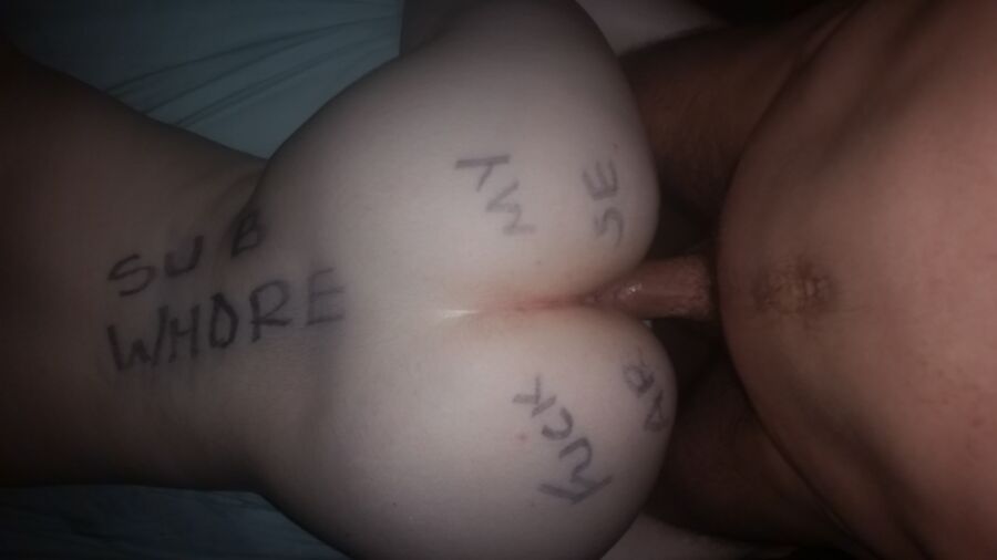 Free porn pics of as req...last night she has a msg for you 19 of 20 pics