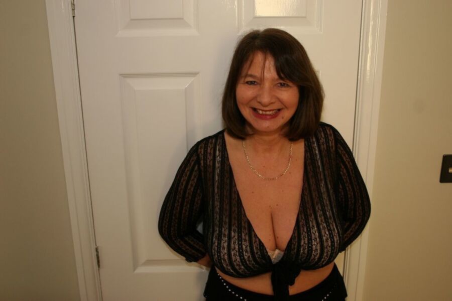 Free porn pics of British MILF in nylons - Big Jill 24 of 336 pics