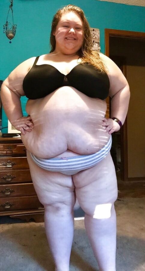 Free porn pics of Extreme Fat Chloe 20 of 46 pics