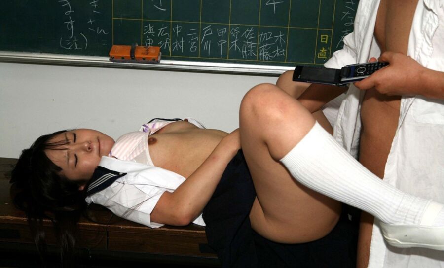 Free porn pics of Hazuki Miyamoto School Gang Bang 8 of 24 pics