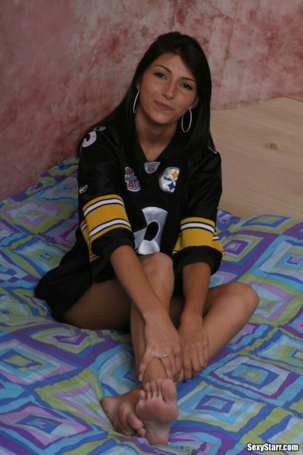 Free porn pics of Starr: cute babe; ugly football jersey 5 of 93 pics