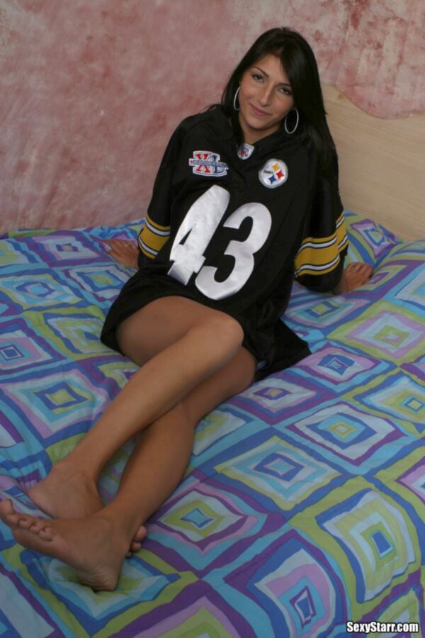 Free porn pics of Starr: cute babe; ugly football jersey 8 of 93 pics
