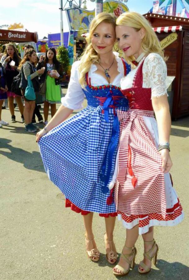 Free porn pics of Fesche Madln im Dirndl zum Zweiundneunzigst`n 20 of 100 pics