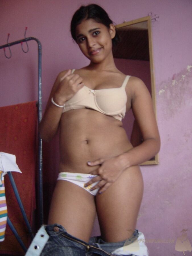 Free porn pics of Indian Teen 5 of 23 pics